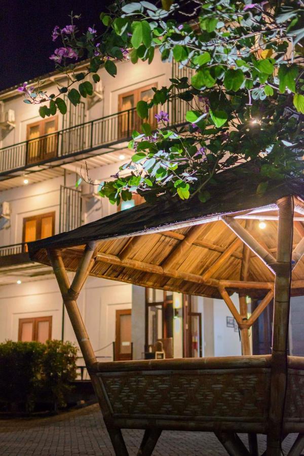 Hotel Amandari 2*